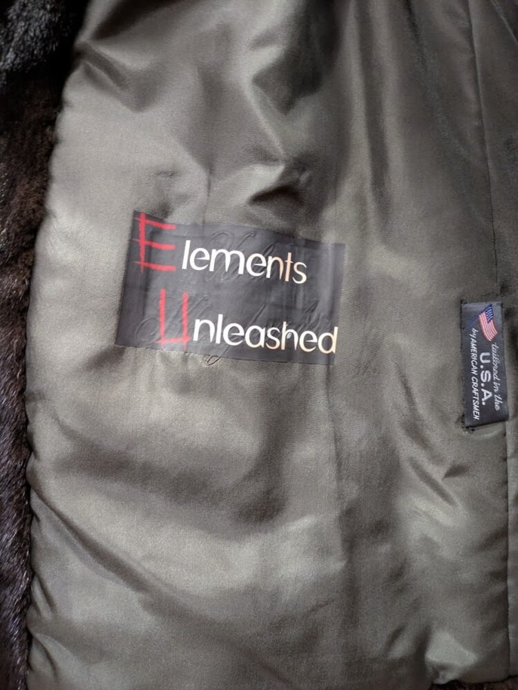 Furs By Truesdell Dark Ranch Mink Female Pelt Fur Coat with Diagonal Sleeves, Size  M