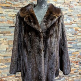 Dark Brown Ranch Mink Fur Jacket with Notched Lapel and Art Deco Buttons, Sz M