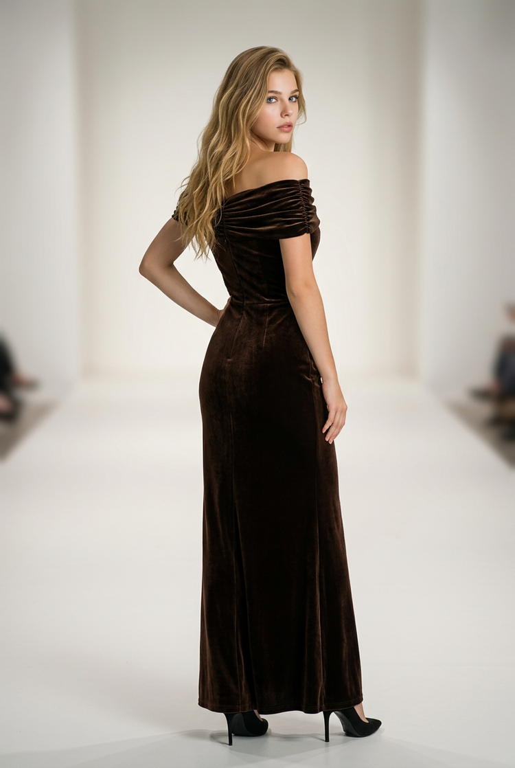 Brown Velvet Gown w/Side Ruching Detail and Slit, Size 12