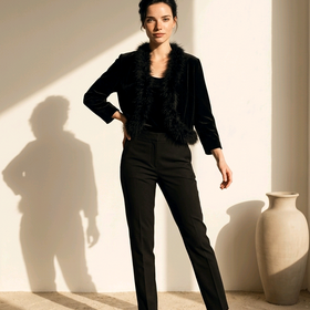 Black Velvet Long Sleeved Ostrich Feather Trim Jacket Size XL