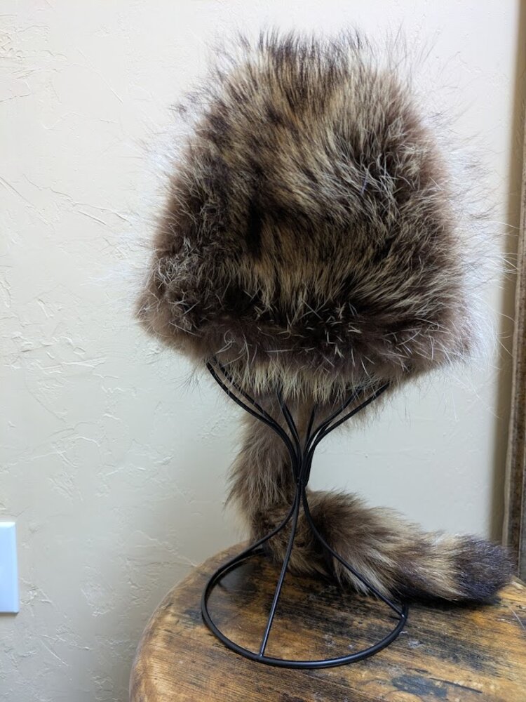 North American Raccoon Fur Daniel Boone Hat with Tail