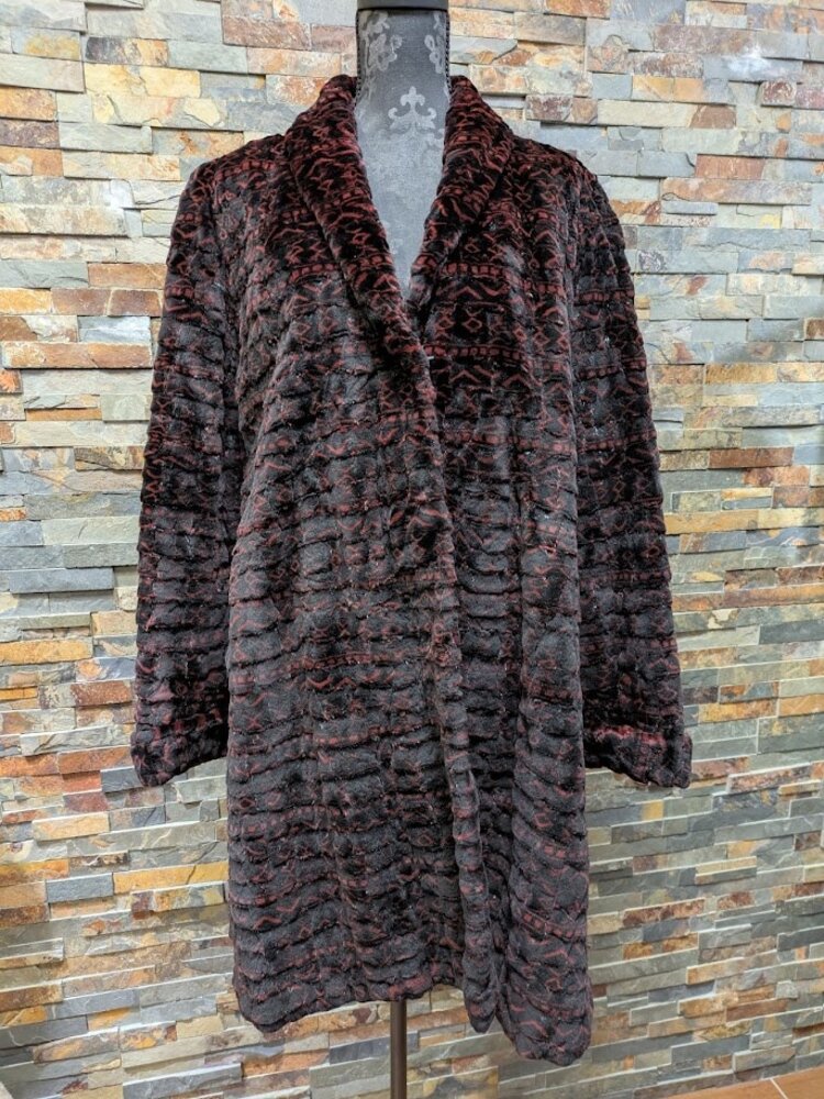 Henig Furs Black and Burgundy Patterned Semi Sheared Mink Coat, Size XL