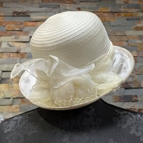 Ivory Derby Hat with Lace and Lovely Lily Detail