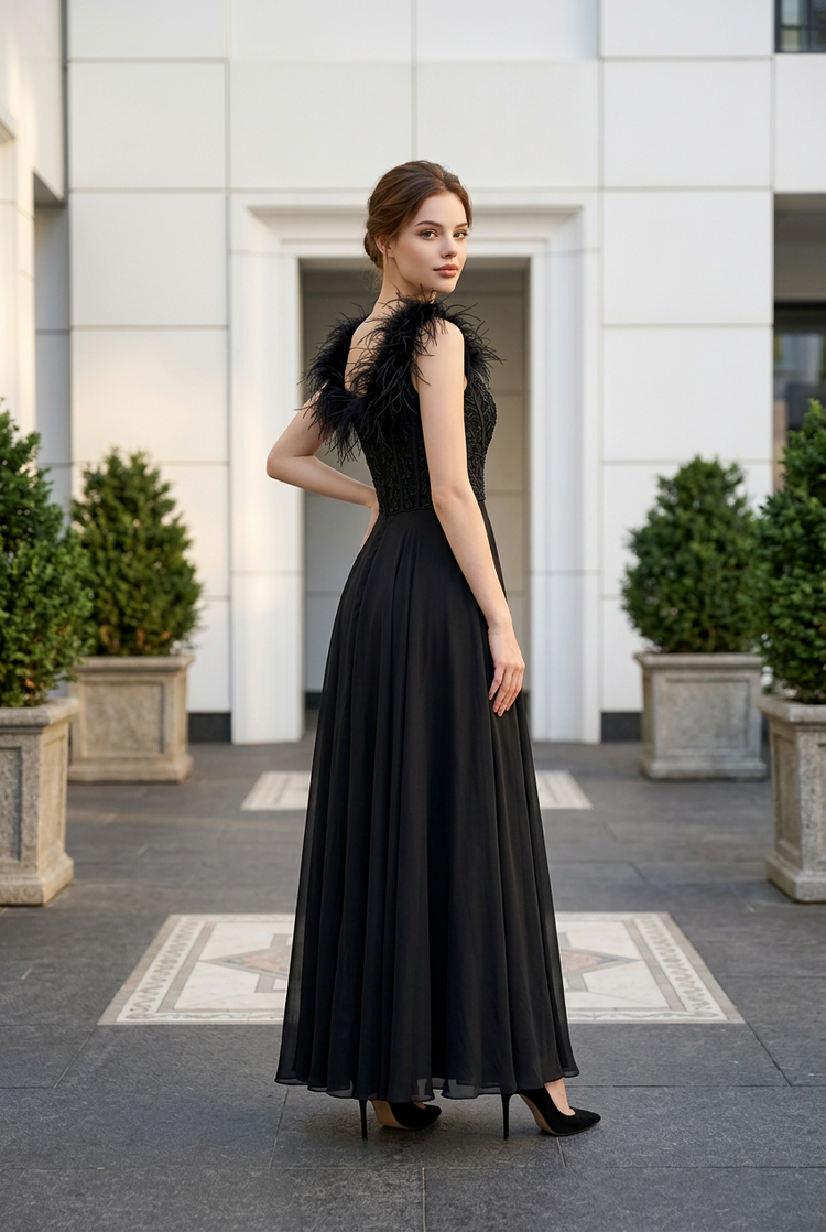 Sherri Hill Black A-Line Feathered Gown w/Illusion Corset Bodice, Size 0