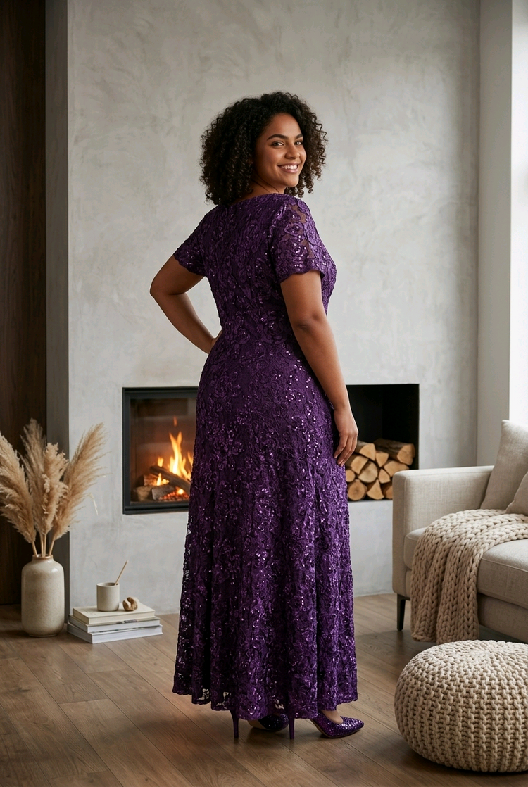 Alex Evenings Eggplant Purple Floral Lace Shortsleeve Gown, Size 18