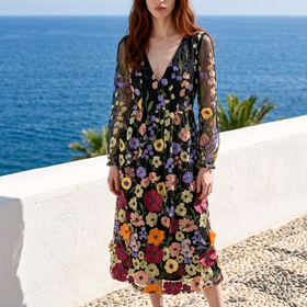 Black Floral Applique Dress w/Long Sleeves, Size L