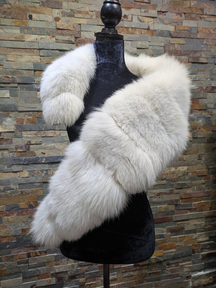 Ivory Shadow Polar Arctic Fox Stole w Vertical Design, OS