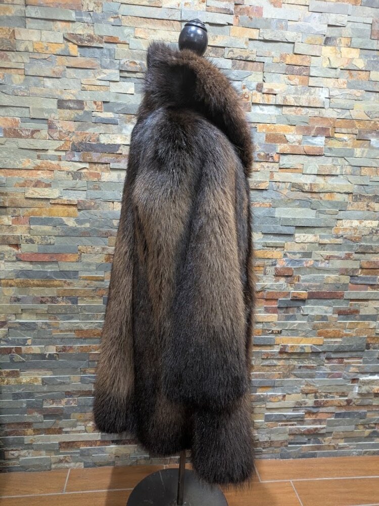Black and Brown Ombre North American Raccoon Swing Coat. size Large