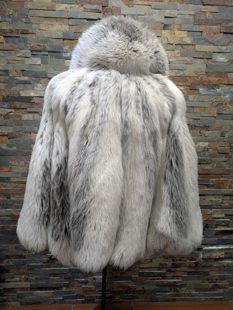 Grey and Ivory Frosted Shadow Fox Fur Poncho, size XL