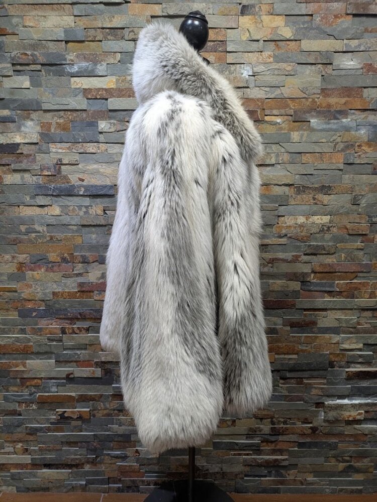 Grey and Ivory Frosted Shadow Fox Fur Poncho, size XL