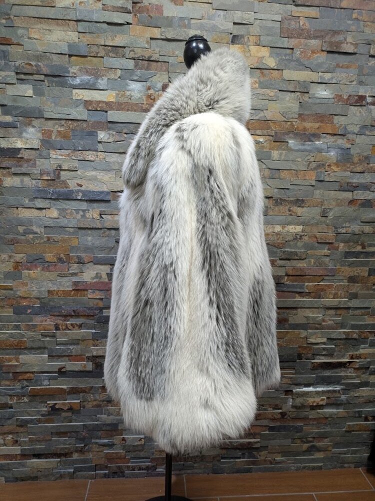 Grey and Ivory Frosted Shadow Fox Fur Poncho, size XL