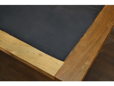 Nappe noire  60" x 108"