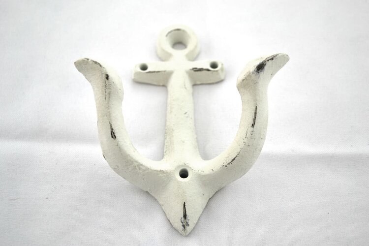Crochet ancre blanc antique
