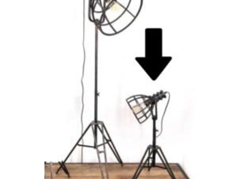 Lampe de table noire