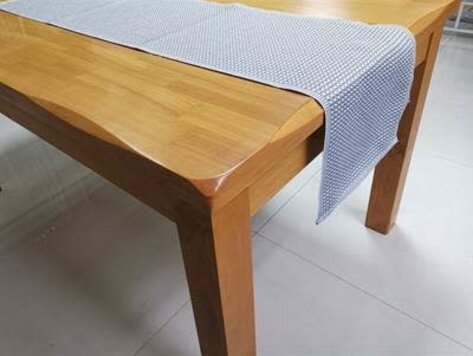 Chemin de table gris 13" x 54"