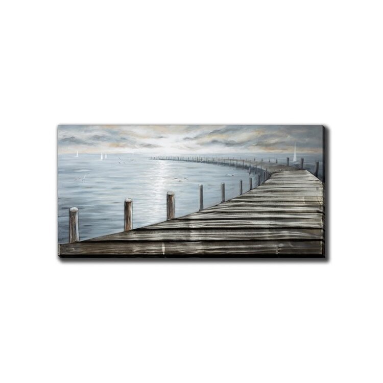 Cadre Around the Dock