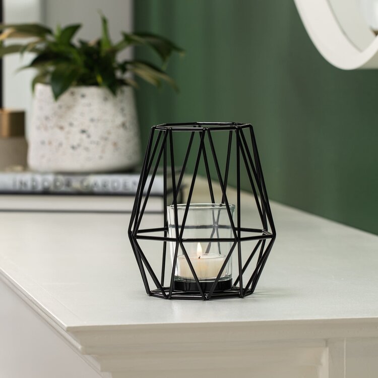 Bougeoir en métal noir  4.5d x 5.5h"