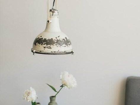 Luminaire en métal  blanc-petit