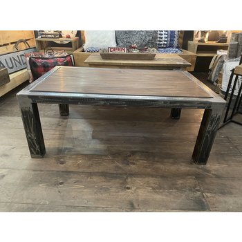 Table basse Massif J.A