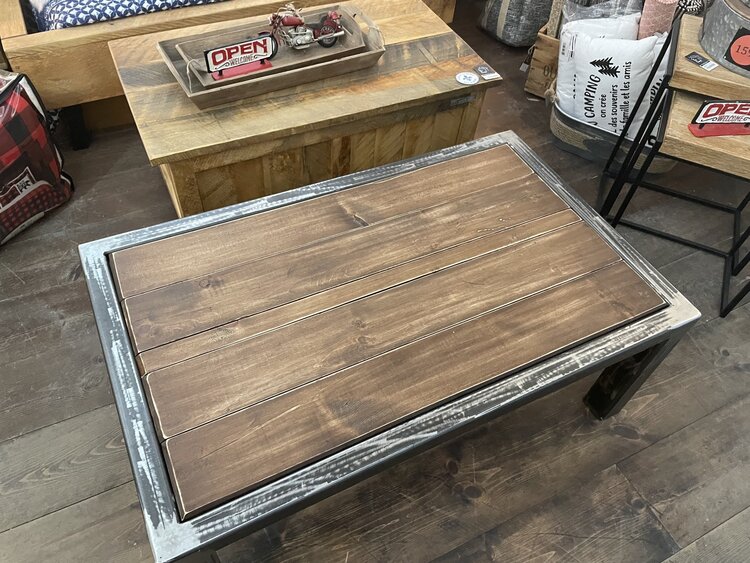 Table basse Massif J.A