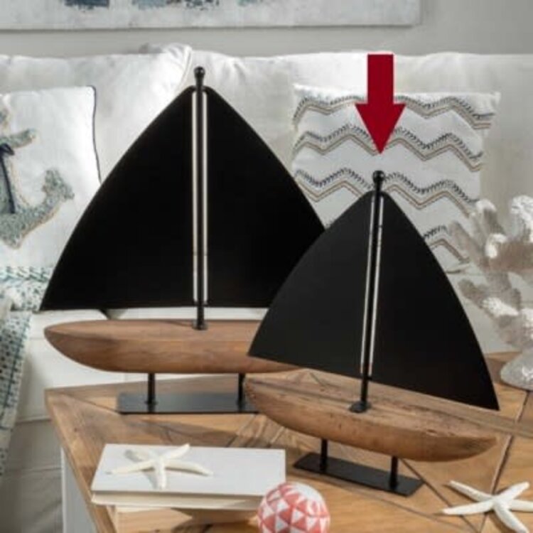 Voilier en bois recyclé et métal