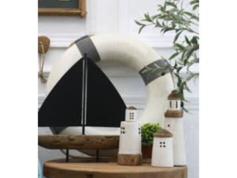 Phare en bois recyclé    12.6"H