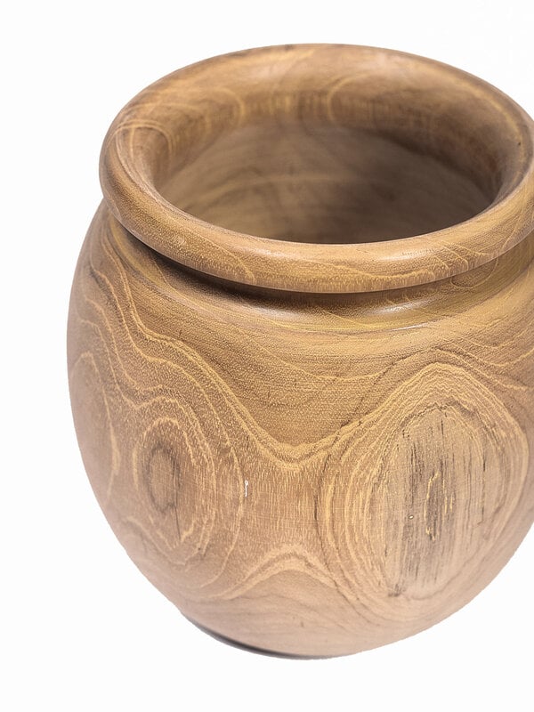 Crusoë Vase en bois de teck tourné à la main