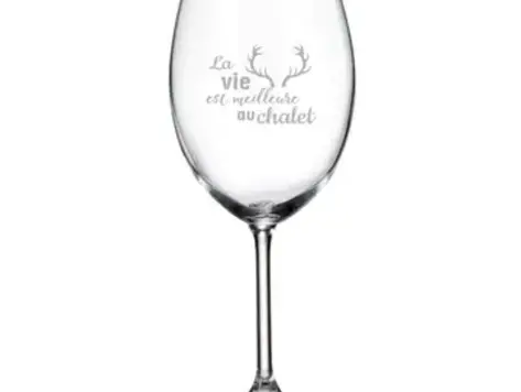 Coupe à vin gravée - La vie au chalet