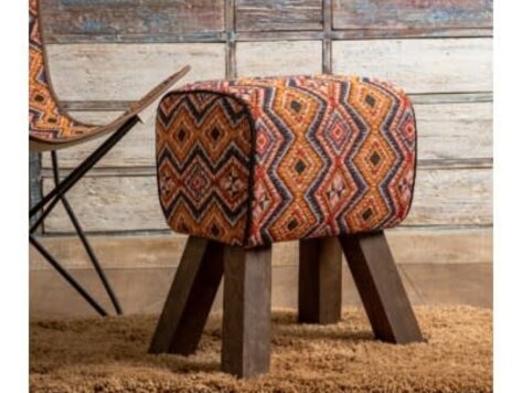 Tabouret en tissu fait à la main