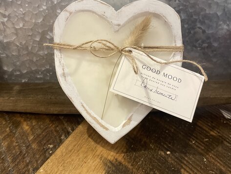 Bougie petit coeur blanc en bois - 3 mèches