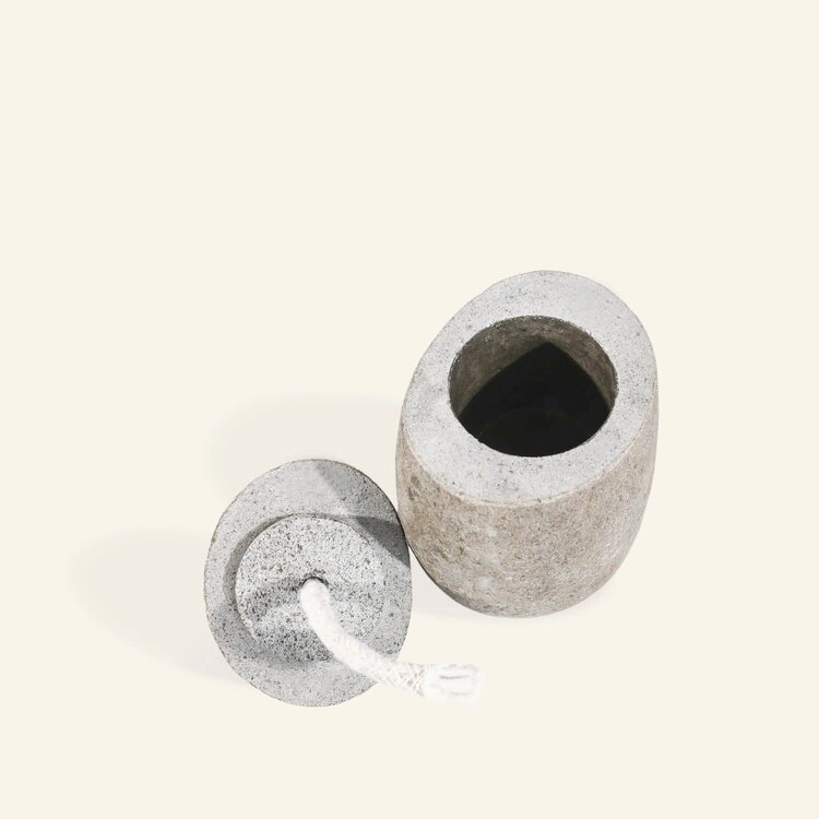 Lanterne en pierre de rivière naturelle