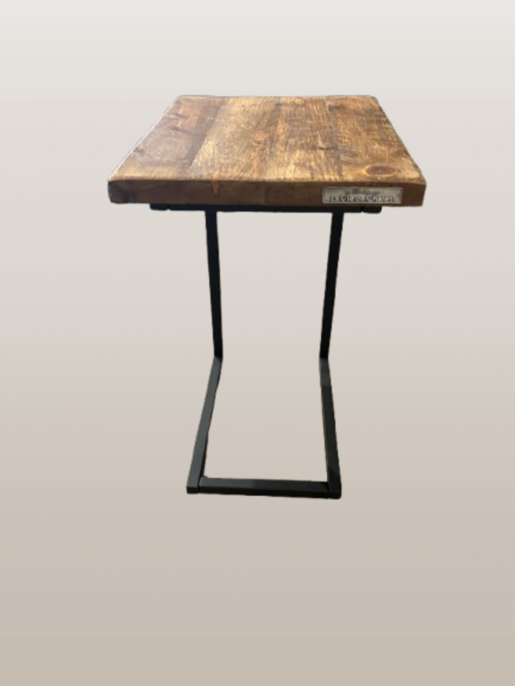 Table de bout en métal et bois (pin) - Couleur La Vie de Chalet