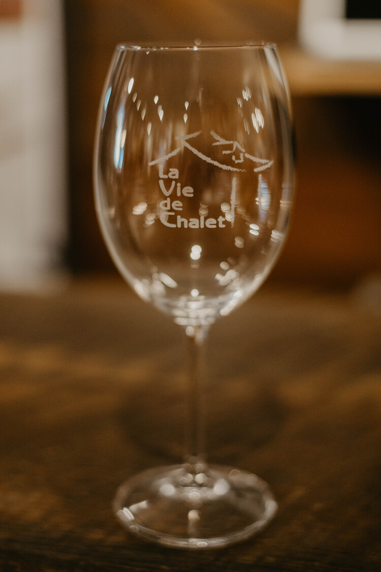 Coupe à vin  gravée - La Vie de Chalet