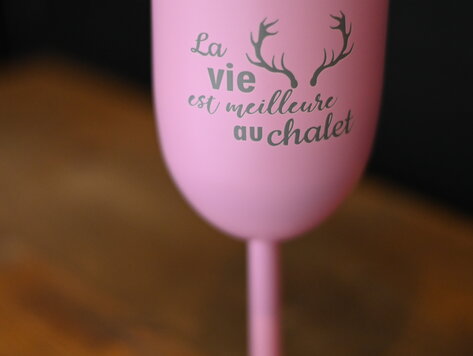 Coupe isotherme rose - La vie est meilleure au chalet