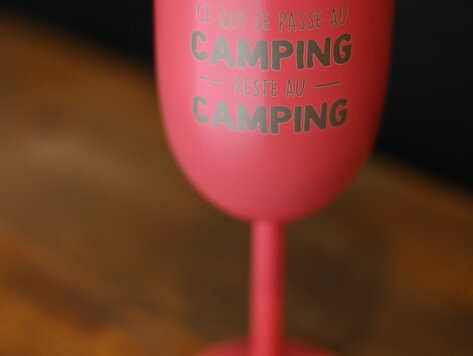 Coupe isotherme  Saumon - Ce qui se passe au camping reste au camping