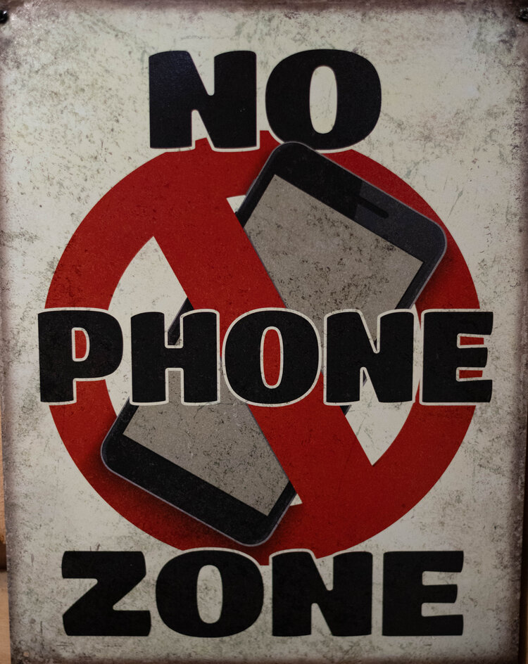Affiche en métal - No phone zone