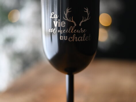 Coupe isotherme noire - La vie est meilleure au chalet