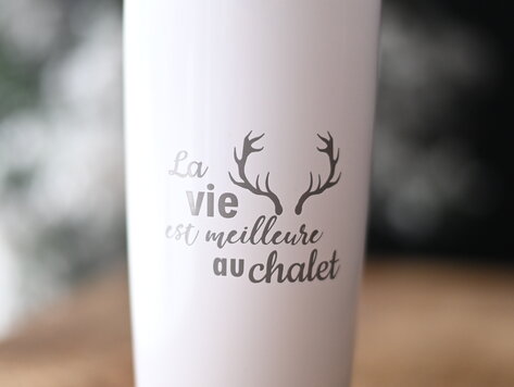 Tumbler isotherme blanc - La vie au chalet