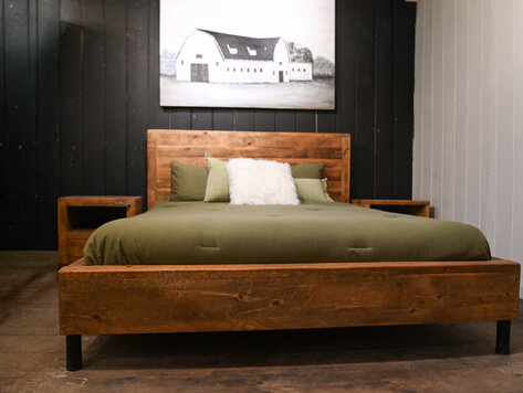 Lit Beaux rêves Queen (Couleur La Vie de Chalet)