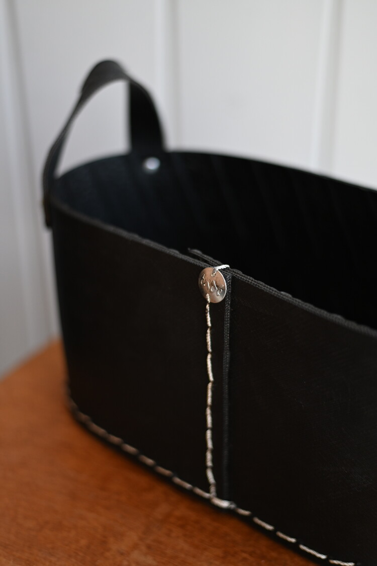 Panier en pneu recyclé avec poignées (petit)