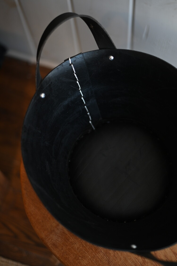 Panier en pneu recyclé avec poignées - Petit