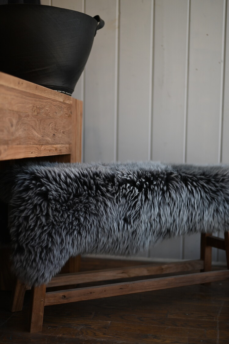Peau de mouton véritable noir double
