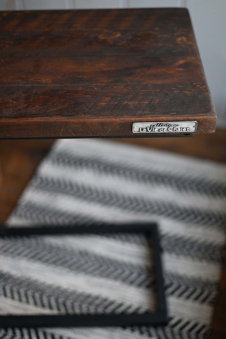 Table de bout en métal et bois (pin) - Couleur Provincial