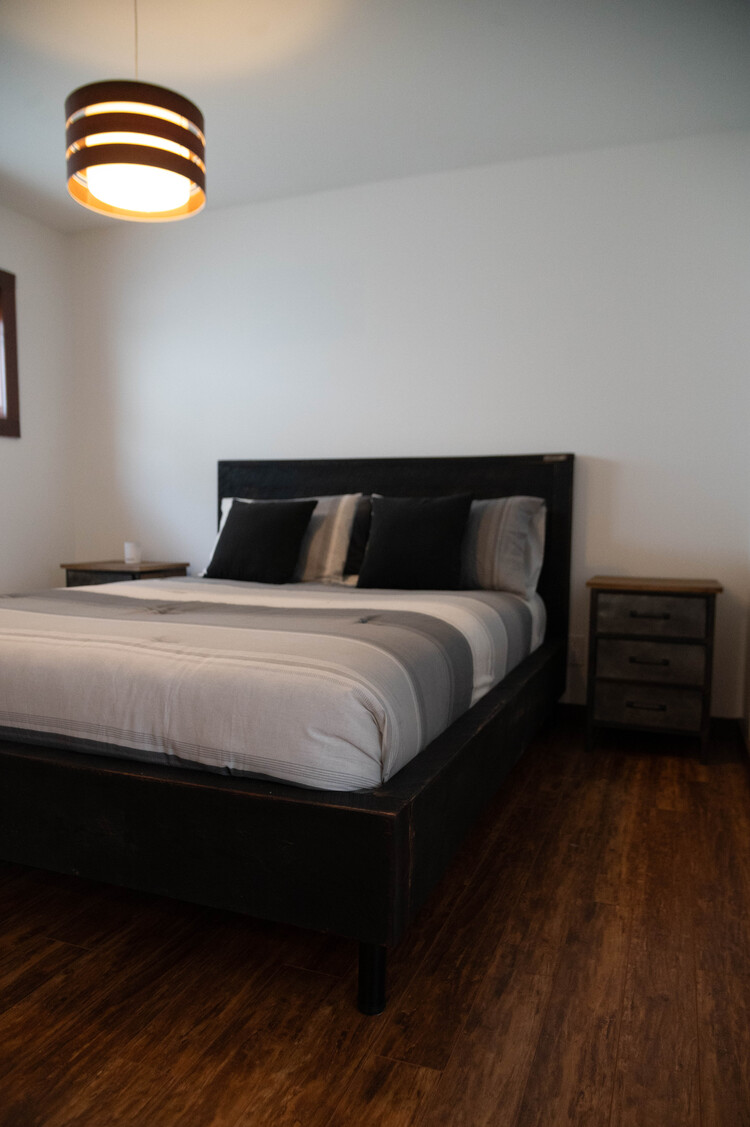 Lit Beaux rêves Queen (Couleur Noir Opaque)