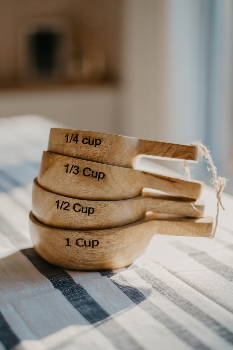 Tasses à mesurer en bois (ensemble de 4)