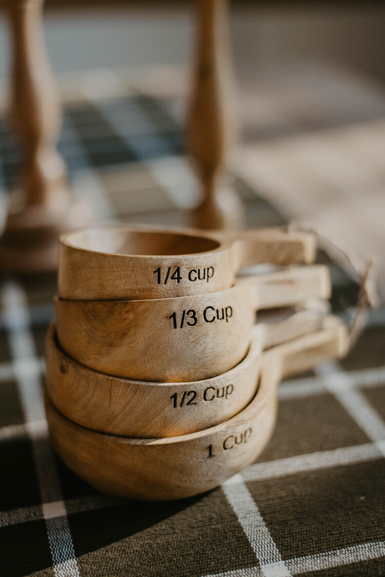 Tasses à mesurer en bois (ensemble de 4)