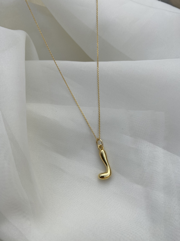 LETTER PENDANT NECKLACE - CLAIRVAUX