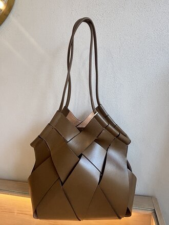 ULLA JOHNSON Charlotte Shoulder Bag ULLA JOHNSON Charlotte Shoulder Bag