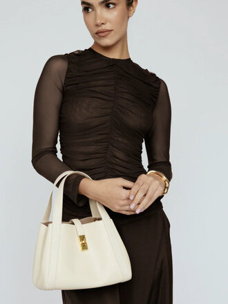 AMANDA MARIA MESH GATHER FRONT TOP AMANDA MARIA MESH GATHER FRONT TOP