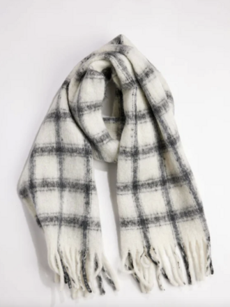 HAT ATTACK WARM PLAID WINDOW SCARF